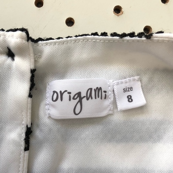 Girls size 8 ORIGAMI (Myer) Party Dress, stripe - Picture 3 of 5